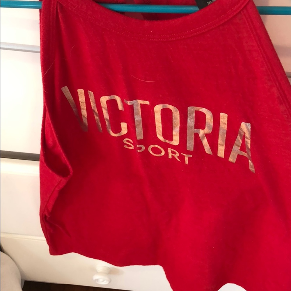 Victoria Sport tank